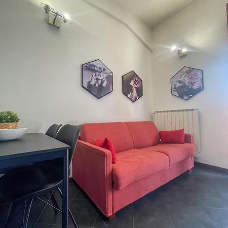Home In Town - Niguarda - Metro M3 Sotto Casa - Duomo In 12Min 米兰 外观 照片