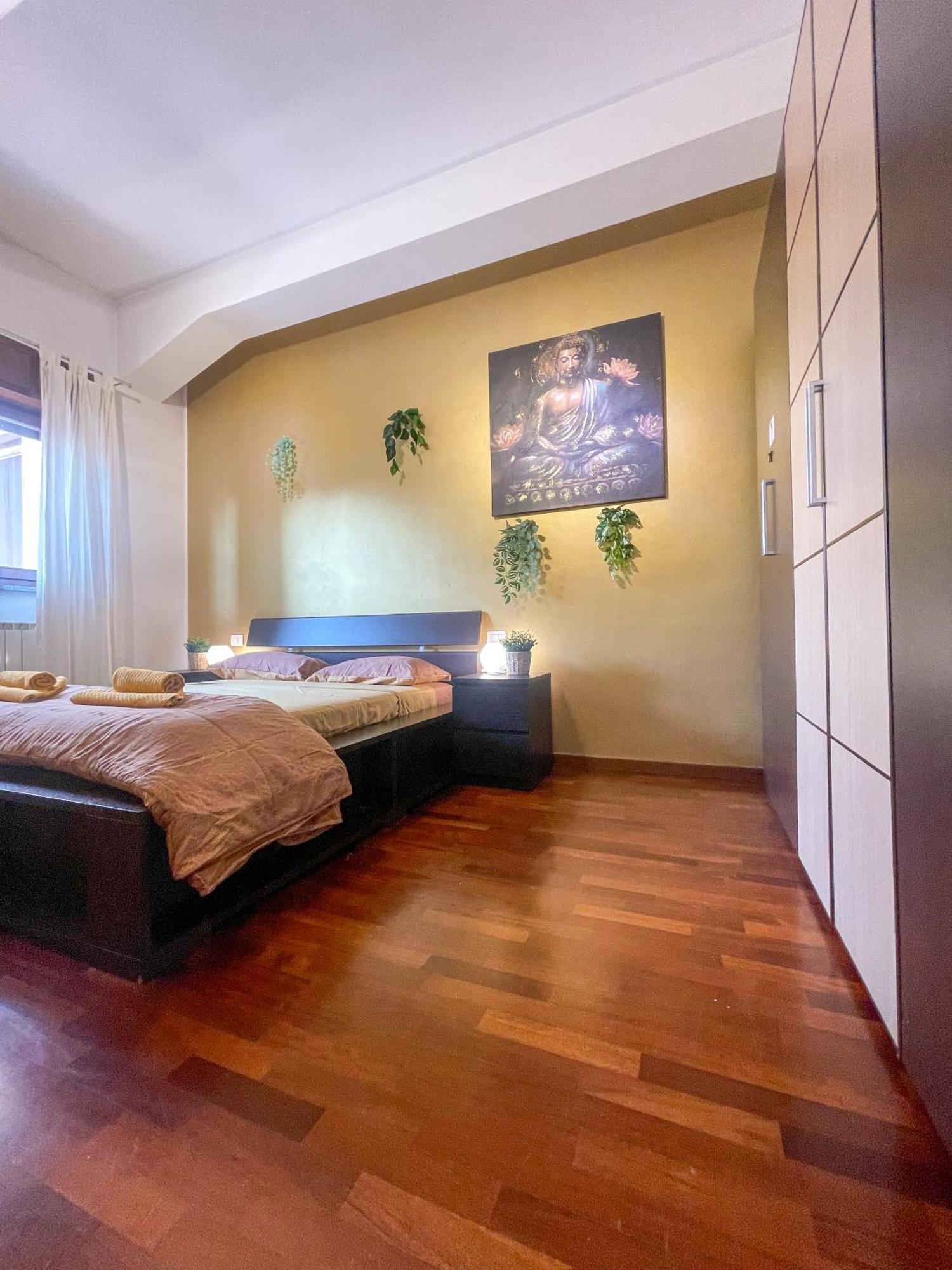Home In Town - Niguarda - Metro M3 Sotto Casa - Duomo In 12Min 米兰 外观 照片